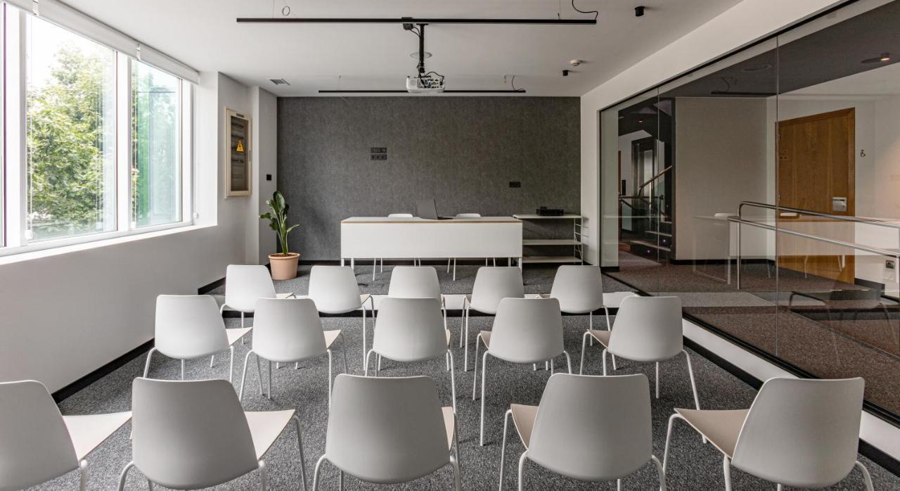 Hotel Forum Ceao Луго Экстерьер фото
